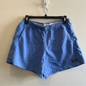 Patagonia baggies size medium